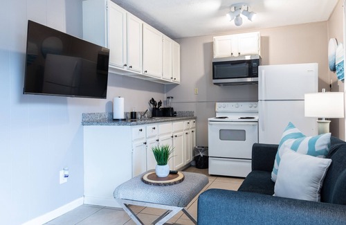 MacGregor Apartment | The Palm Flats 13! Zoo! Museums! Medical Center!