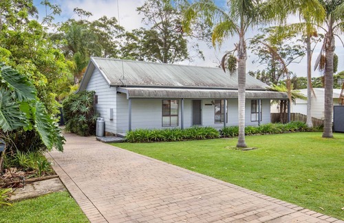 Erowal Bay House | The Palms by Experience Jervis Bay
