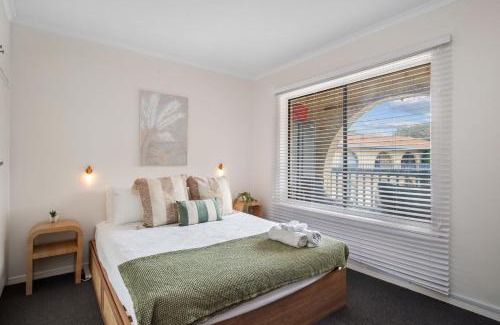 West Beach Apartment | The Palms West Beach