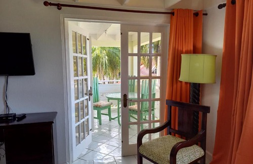 Ocho Rios Apartment | The Paradise View Mystic Ridge 79A