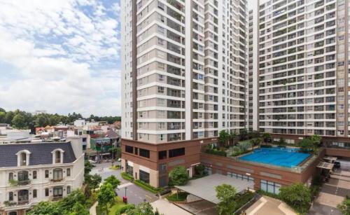 Phu Nhuan Apartment | The Parkview - Very Close TSN Airport