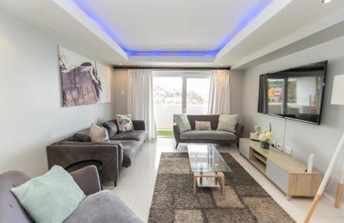 Summerstrand Apartment | The Pearls 2nd Floor Luxury Apartment