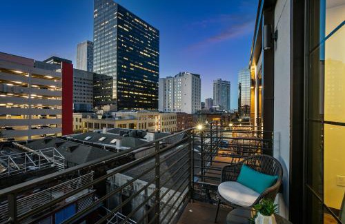 Central Business District Apartment | The Pelican by Hosteeva