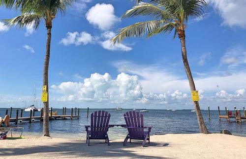 Key Largo Hotel | The Pelican Key Largo Cottages