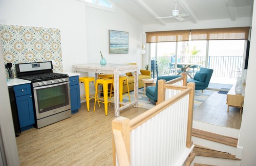 Indian Shores Hotel | The Penthouse at Sunburst Inn