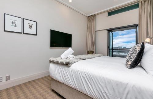 Auckland Central Business District Apartment | The Penthouse