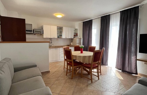 Sveti Juraj Apartment | The perfect combination of peace and quiet and proximity to the sea for relaxing on the Adriatic.