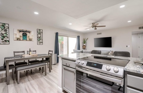 Skyline Bel Air Estates House | The Perfect Tucson Townhome in Catalina Foothills