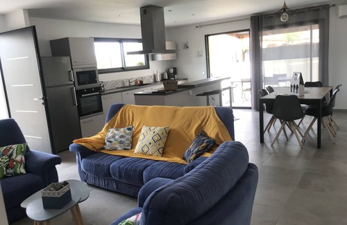 Autignac House | The perfect vacation home
