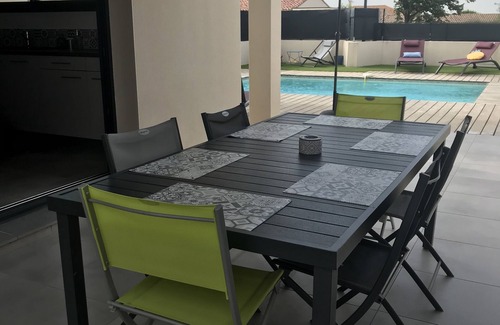 Autignac House | The perfect vacation home