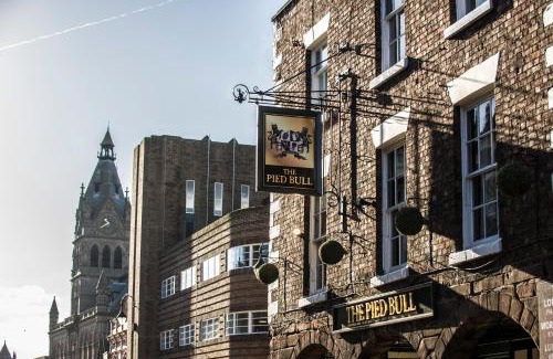 Chester Hotel | The Pied Bull