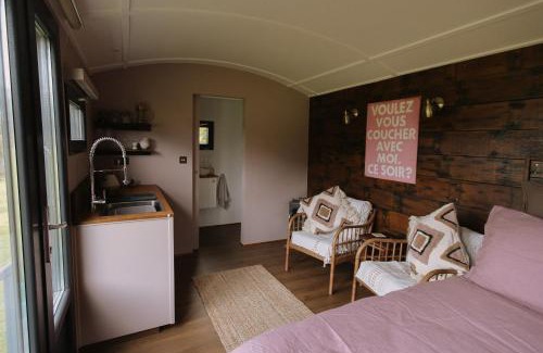 Levare Apartment | The Piggery - luxe hut retreat
