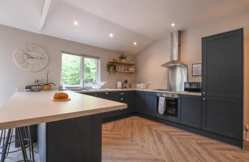 Martlesham Heath House | The Piglets