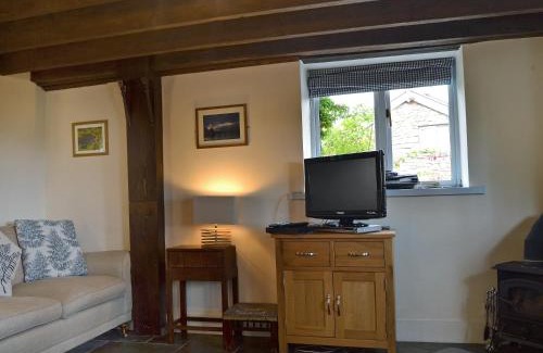Longford House | The Pigsty Cottage E2783