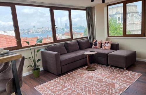 Uskudar Apartment | The Pillo Mansion