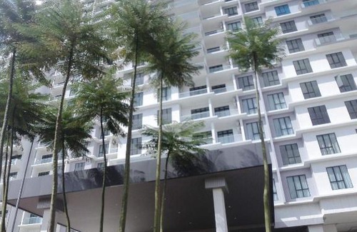 Taman Bukit Mewah Apartment | The Platino Homestay@ Paradigm JB