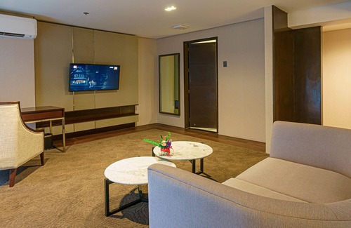 Baguio Hotel | The Plaza Lodge Baguio