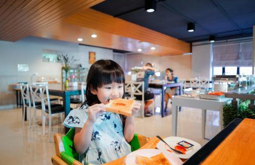 Chatuchak Hotel | The Plimplace Hotel