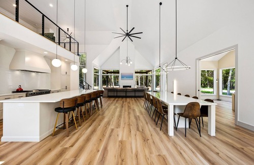 Egg Harbor House | The Point – Stylish 9BR Retreat for Large Groups in Egg Harbor