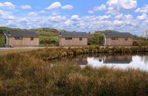 Castle Douglas Resort | The Pond Lodges