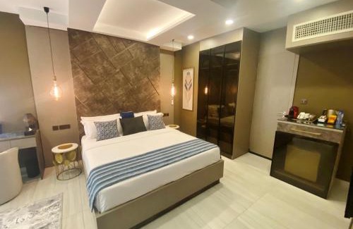 Cantonments Apartment | THE POOL LABONE