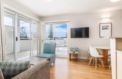 Kingscliff Apartment | The Pool Resort Kingscliff - Two Bed Dual Key 2218-19