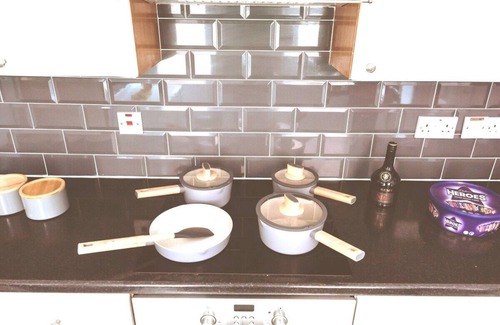 Northampton House | The Private Villa, Northampton Centre, Sleeps 12