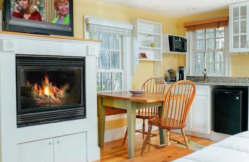 Provincetown Hotel | The Provincetown Hotel at Gabriel's