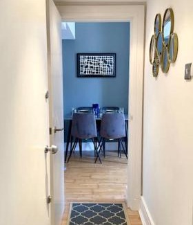 Georgian Quarter Apartment | The Quirky Quarter- 2Bedrooms Apartment