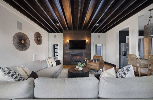 12 South House | The Rambler - Sparkling Pool & Steps to 12 South!