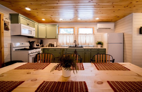 Inlet Cottage | “The Red Fern Retreat”- charming home waiting for you to enjoy!