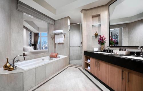 Sudirman Central Business District Hotel | The Residences of The Ritz-Carlton Jakarta Pacific Place