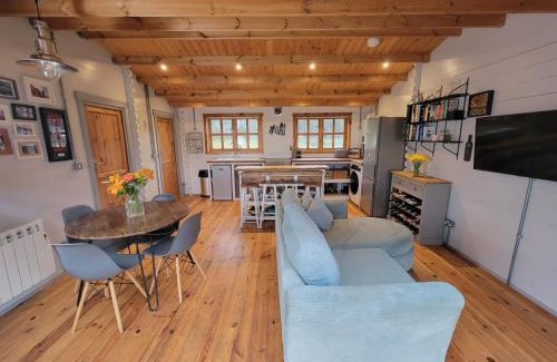 Aldborough House | The Retreat 1 bed cabin in the woods