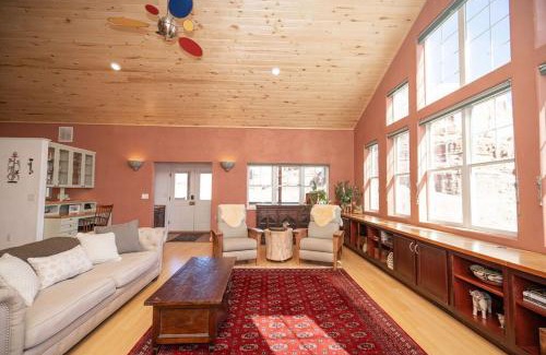 Bluff House | The Retreat at Calf Canyon