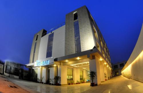 Agra Hotel | The Retreat
