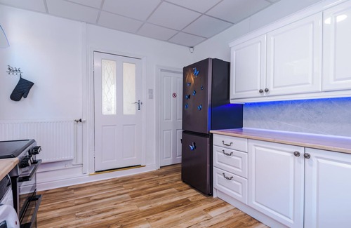Salford House | The Retreat near Salford Quays