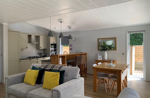 Cheddar Cabin | The Retreat, Strawberryfield Park - a lodge that sleeps 4 guests in 2 bedrooms
