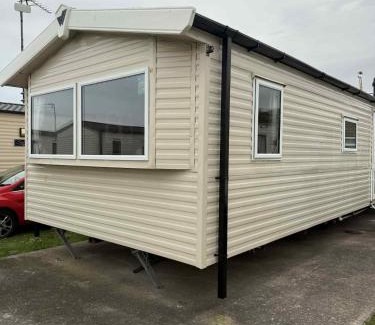 Towyn Apartment | The Retreat Vacation