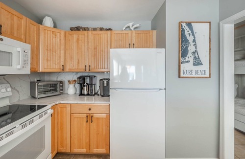 Kure Beach Condo | The Riggings H2-Kure Beach | Oceanfront + Pool