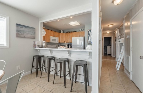 Kure Beach Condo | The Riggings H2-Kure Beach | Oceanfront + Pool