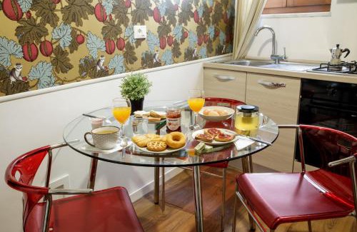 Rione VII Regola Apartment | The right place 4U Grotte Apartment
