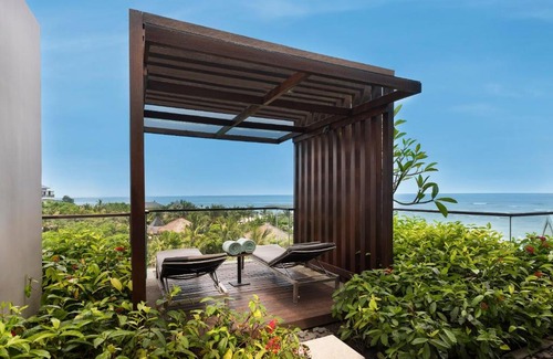Sawangan Hotel | The Ritz-Carlton Bali Villas