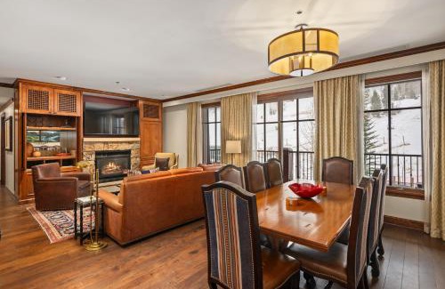 Aspen House | The Ritz-Carlton, Three-Bedroom Premier Residence 8207, Ski-in & Ski-out Resort in Aspen Highlands