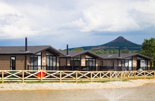 Carlton-in-Cleveland House | The Riverside Lodge - Ukc4058