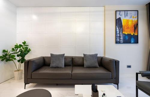 Little Japan Apartment | The Rixx Madison