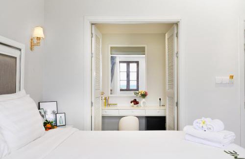 Mang Yang Apartment | The Roar Bar - Elyhaven Venice 89 Fireworks & Sea View