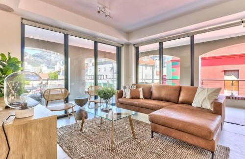 Cape Town City Centre Apartment | The Rockwell Apt in DeWaterkant next to Waterfront