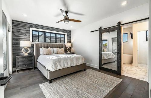 Downtown House | The Rooftop Terrace on the Square