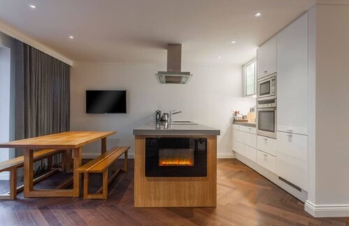 Reading City Centre Hotel | The Roseate Reading