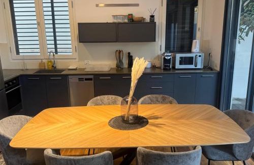 Tel Aviv Apartment | The RotchilD TripleX
